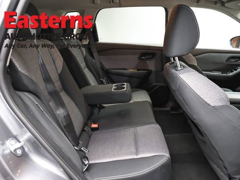 Used 2021 Nissan Rogue S AWD/4WD image 24