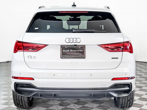 New 2025 Audi Q3 2.0T Premium image 10