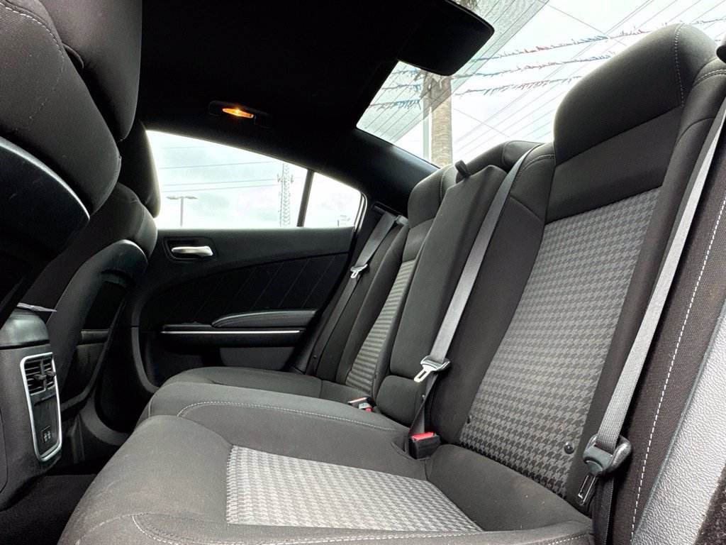 Used 2022 Dodge Charger GT w/ Performance Handling Group RWD image 27
