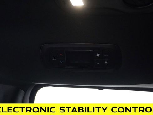 New 2026 Chrysler Voyager LX image 9