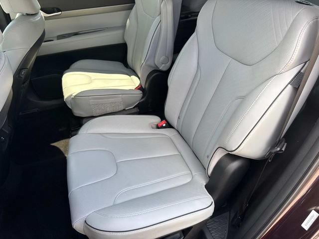Used 2025 Hyundai Palisade SEL AWD/4WD image 16
