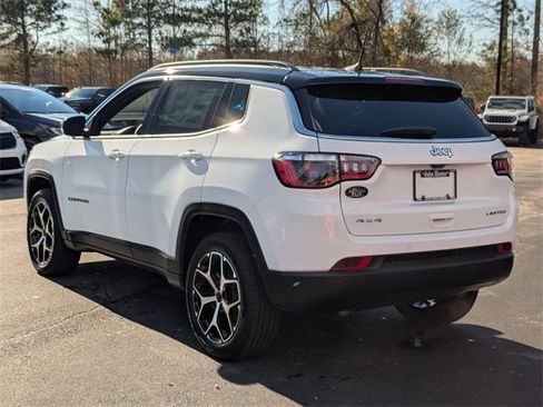 New 2026 Jeep Compass Limited image 5