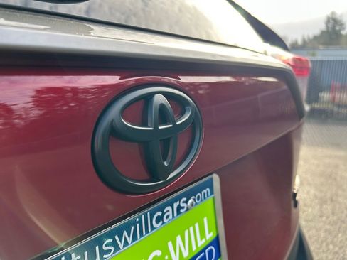 Used 2025 Toyota RAV4 Limited w/ Advanced Technology Package AWD/4WD image 32