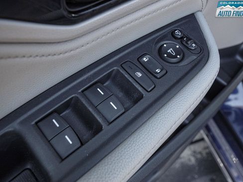 Used 2019 Honda Odyssey Elite image 11