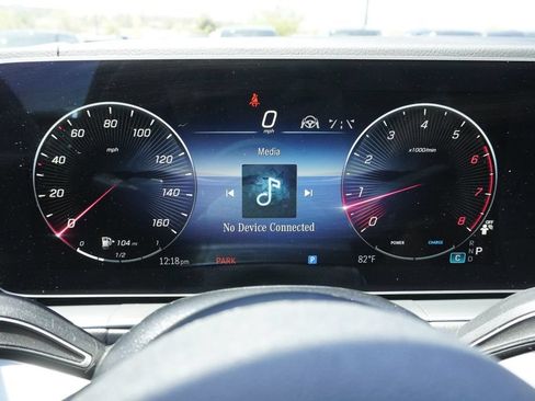 Used 2025 Mercedes-Benz GLS 450 4MATIC image 11