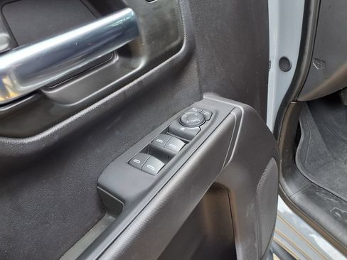Used 2024 Chevrolet Silverado 1500 Custom Trail Boss w/ LPO, Dark Essentials Package AWD/4WD image 19