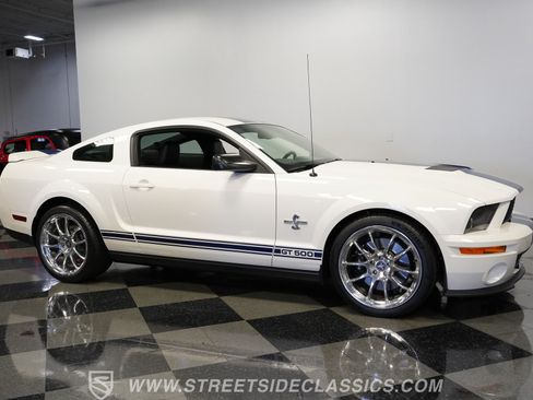 Used 2008 Ford Mustang Shelby GT500 RWD image 16