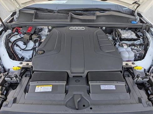 New 2026 Audi Q7 2.0T Premium image 16