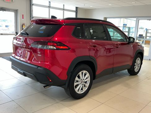 New 2026 Toyota Corolla Cross LE w/ Moonroof Package AWD/4WD image 5