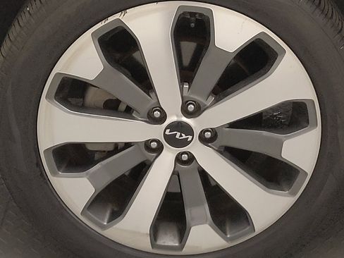 Used 2022 Kia Telluride EX w/ EX Premium Package FWD image 31