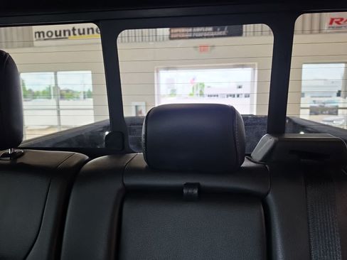 Used 2024 Ford F150 Lariat w/ Equipment Group 502A High AWD/4WD image 38