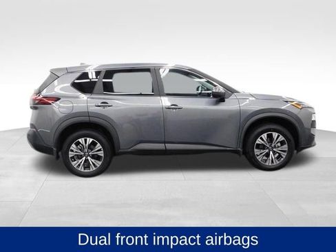 Used 2023 Nissan Rogue SV image 15