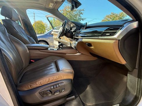 Used 2016 BMW X6 xDrive35i w/ LED Lighting Package image 12