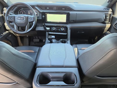 Certified 2023 GMC Sierra 1500 AT4 w/ AT4 Premium Package AWD/4WD image 15