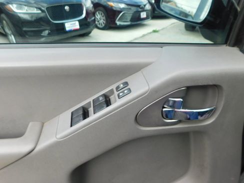 Used 2018 Nissan Frontier SV w/ Value Truck Package image 26