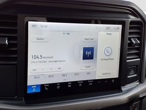 Used 2025 Ford F150 XLT w/ Equipment Group 301A Standard image 9