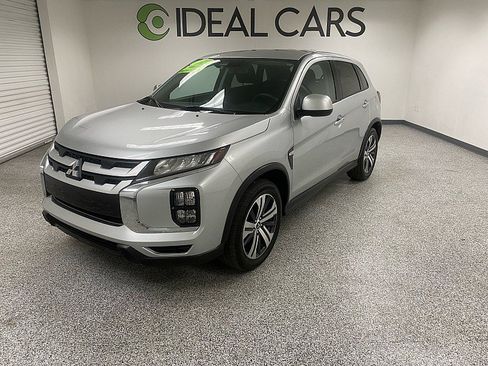 Used 2021 Mitsubishi Outlander Sport LE image 1