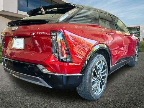 New 2026 Cadillac Optiq Sport 1 image 4