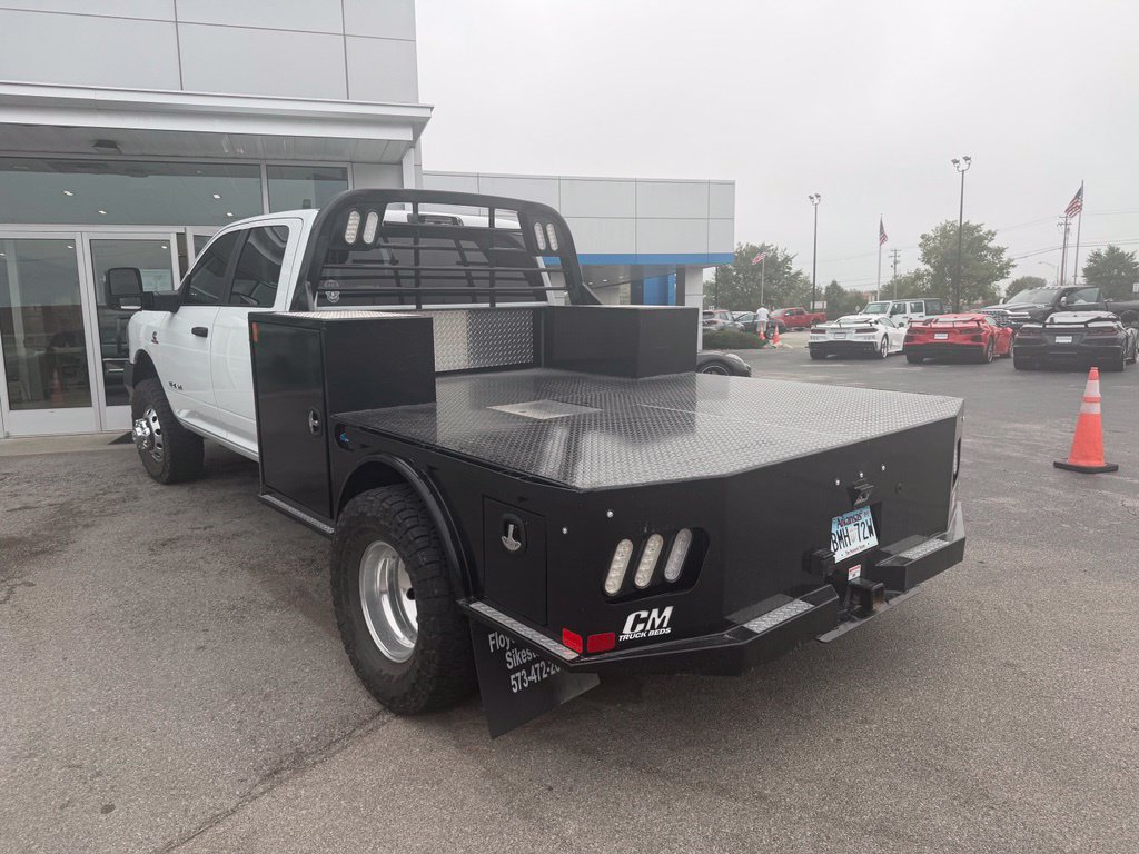 Used 2024 RAM 3500 Big Horn AWD/4WD image 4