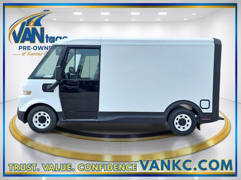 Used 2024 Chevrolet Brightdrop 400 w/ Commercial Equipment Package AWD/4WD image 10