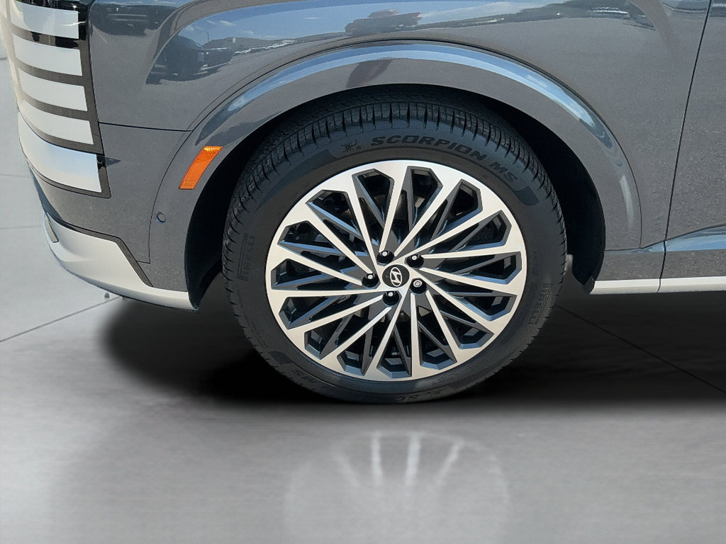 Certified 2026 Hyundai Palisade Calligraphy FWD image 47