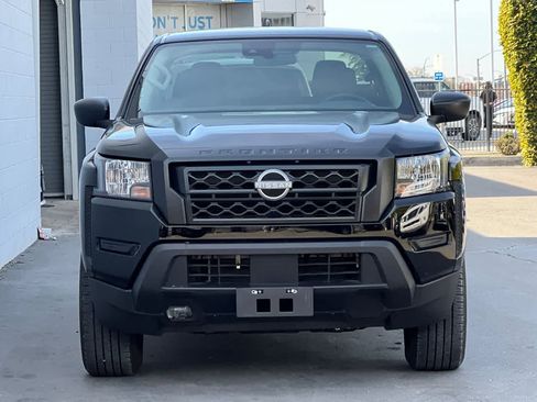 Certified 2023 Nissan Frontier S image 11