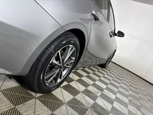 Used 2023 Kia Forte LXS FWD image 32