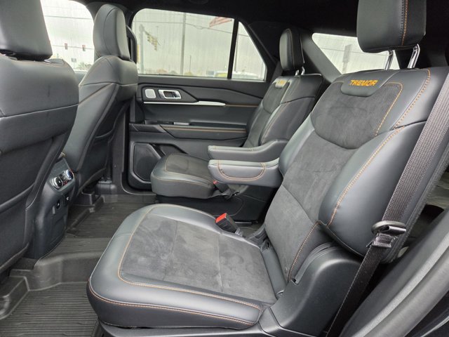 Used 2026 Ford Explorer Tremor w/ Tremor Ultimate Package AWD/4WD image 31