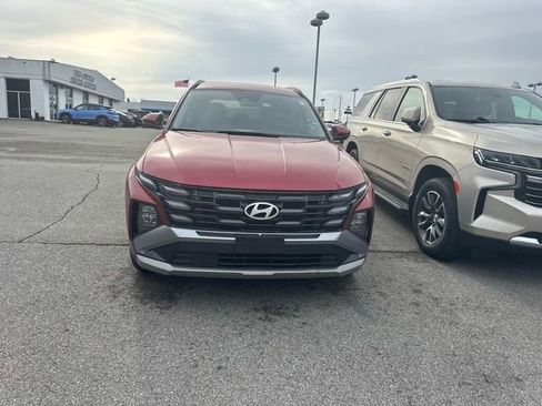 Used 2025 Hyundai Tucson SEL image 9