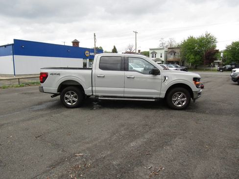 Used 2024 Ford F150 XLT AWD/4WD image 7