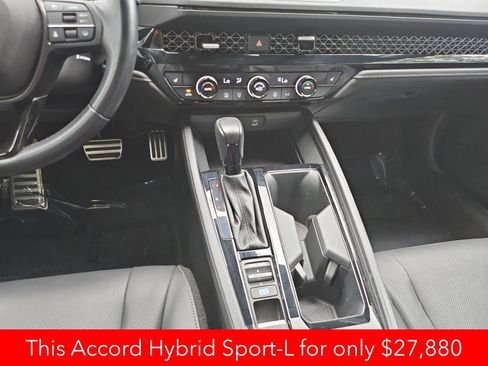 Used 2023 Honda Accord Sport image 31