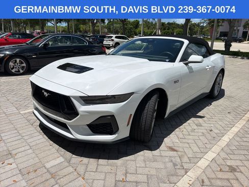 Used 2025 Ford Mustang GT Premium RWD image 24
