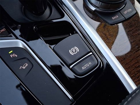 Used 2019 BMW X4 xDrive30i image 25