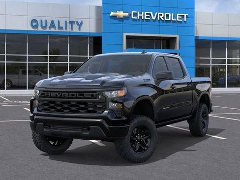 New 2026 Chevrolet Silverado 1500 Custom Trail Boss w/ Midnight Edition AWD/4WD image 6