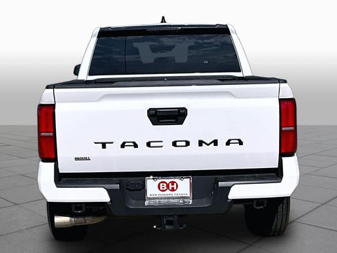 Used 2025 Toyota Tacoma SR5 RWD image 5