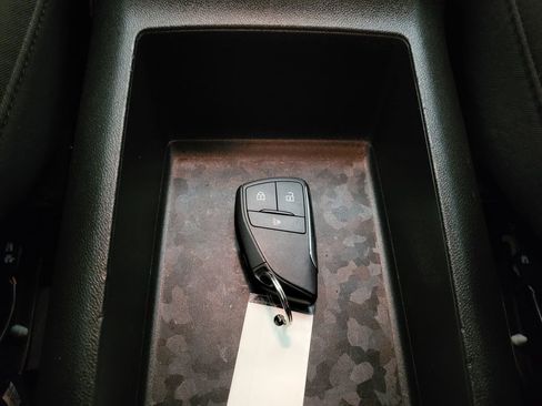 Used 2024 Chevrolet Colorado W/T image 40