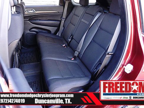 Certified 2021 Jeep Grand Cherokee Laredo image 14