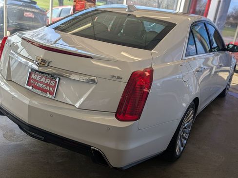 Used 2017 Cadillac CTS Premium Luxury image 4