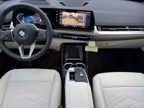 New 2026 BMW X1 xDrive28i w/ Technology Package image 15