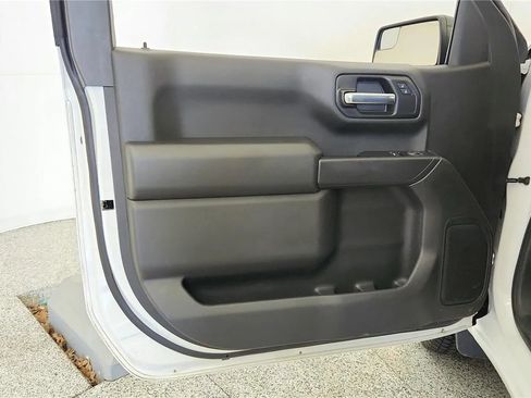 Used 2021 Chevrolet Silverado 1500 W/T w/ WT Value Package AWD/4WD image 34