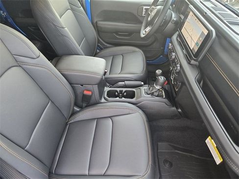 New 2025 Jeep Wrangler Unlimited Sahara image 11