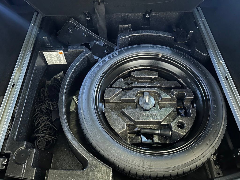Used 2024 Cadillac XT5 Premium Luxury FWD image 8