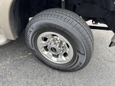 Used 2002 Ford Excursion Limited AWD/4WD image 4