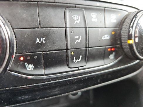 Used 2023 Buick Encore GX Preferred w/ Cold Weather Comfort Package image 17