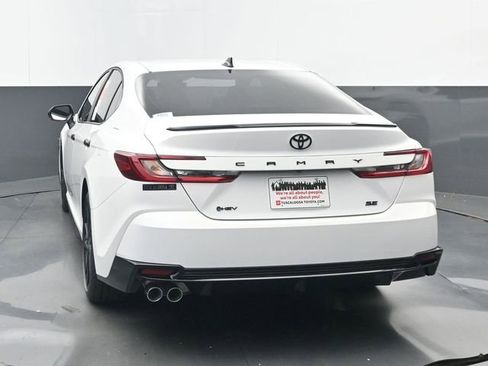 New 2026 Toyota Camry Hybrid w/ Multimedia Upgrade Package image 19