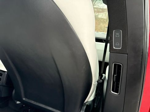 Used 2020 Tesla Model X Long Range image 35