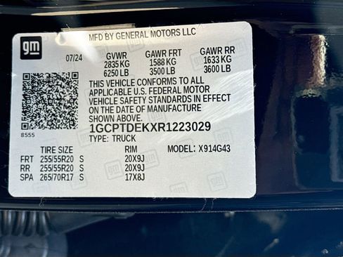 Used 2024 Chevrolet Colorado Z71 w/ Advanced Trailering Package image 29