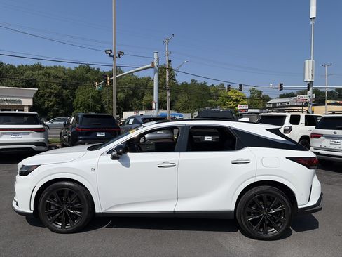 Used 2024 Lexus RX 350 AWD image 2