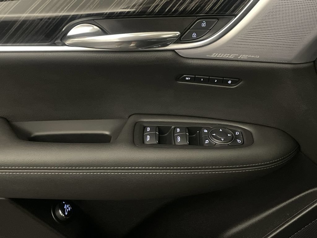 Used 2024 Cadillac XT6 Premium Luxury w/ LPO, Floor Liner Package FWD image 18