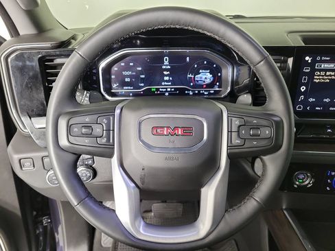 Used 2023 GMC Sierra 1500 SLT RWD image 19